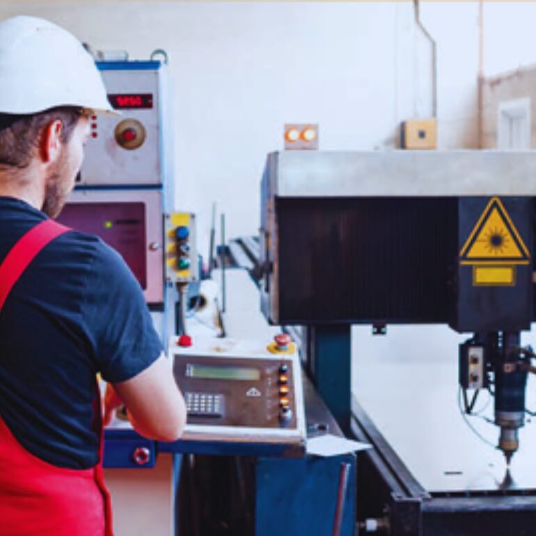 Sécurité laser industrielle : comment transformer une obligation réglementaire en véritable avantage compétitif ?